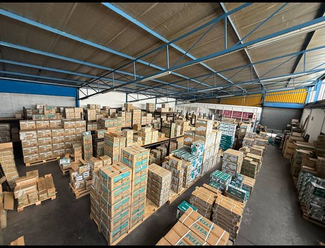 406M² WAREHOUSE TO LET IN SPARTAN